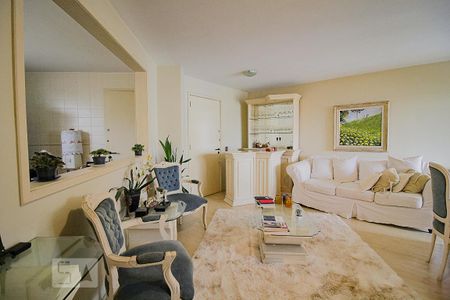 Detalhe Sala de apartamento para alugar com 3 quartos, 172m² em Água Verde, Curitiba