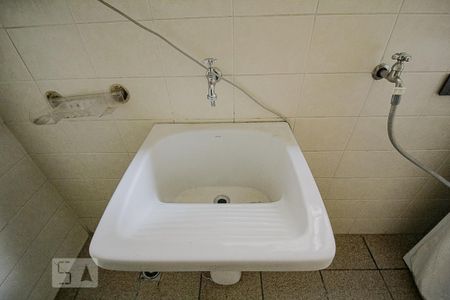 Apartamento para alugar com 172m², 3 quartos e 1 vaga Apartamento para alugar com 172m², 3 quartos e 1 vagaDetalhe da area de serviço