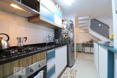 Apartamento para alugar com 118m², 2 quartos e 2 vagasCozinha