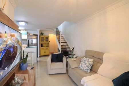 Sala de apartamento para alugar com 2 quartos, 118m² em Cristo Rei, Curitiba