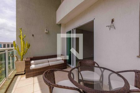 Varanda de apartamento para alugar com 3 quartos, 117m² em Barra da Tijuca, Rio de Janeiro