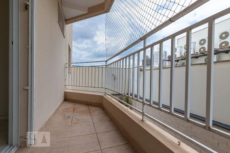 Sacada de apartamento à venda com 1 quarto, 58m² em Vila Itapura, Campinas