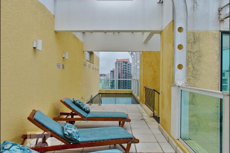 Apartamento para alugar com 52m², 1 quarto e 1 vagaPiscina