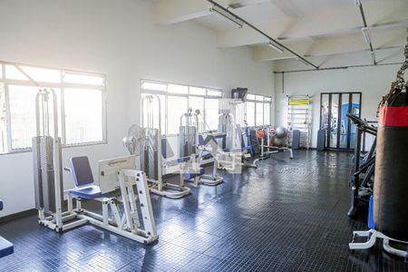 Apartamento à venda com 120m², 3 quartos e 2 vagas Apartamento à venda com 120m², 3 quartos e 2 vagasÁrea comum - Academia