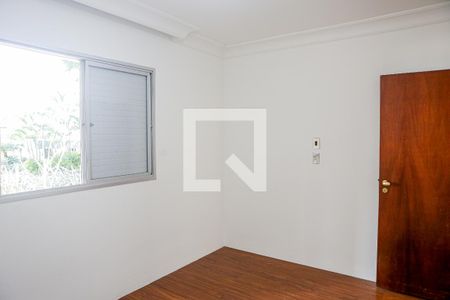 Apartamento à venda com 120m², 3 quartos e 2 vagas Apartamento à venda com 120m², 3 quartos e 2 vagasSuite
