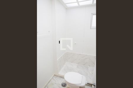 Apartamento à venda com 120m², 3 quartos e 2 vagas Apartamento à venda com 120m², 3 quartos e 2 vagasBanheiro