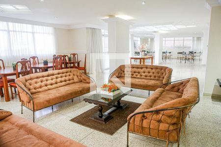 Apartamento à venda com 120m², 3 quartos e 2 vagas Apartamento à venda com 120m², 3 quartos e 2 vagasÁrea comum - Salão de Festas