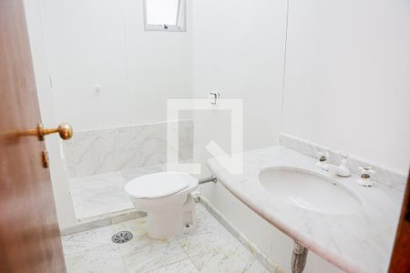 Apartamento à venda com 120m², 3 quartos e 2 vagas Apartamento à venda com 120m², 3 quartos e 2 vagasBanheiro