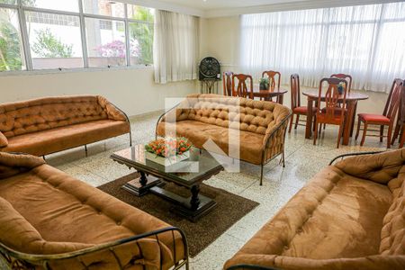 Apartamento à venda com 120m², 3 quartos e 2 vagas Apartamento à venda com 120m², 3 quartos e 2 vagasÁrea comum - Salão de Festas