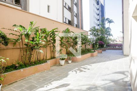 Apartamento à venda com 120m², 3 quartos e 2 vagas Apartamento à venda com 120m², 3 quartos e 2 vagasÁrea comum