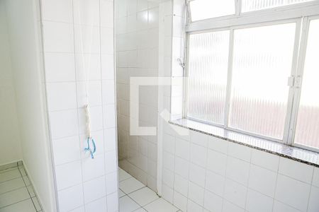 Apartamento à venda com 120m², 3 quartos e 2 vagas Apartamento à venda com 120m², 3 quartos e 2 vagasÁrea de Serviço