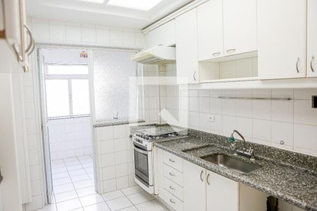 Apartamento à venda com 120m², 3 quartos e 2 vagas Apartamento à venda com 120m², 3 quartos e 2 vagasCozinha