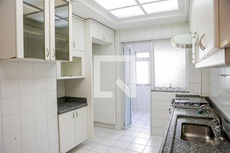 Apartamento à venda com 120m², 3 quartos e 2 vagas Apartamento à venda com 120m², 3 quartos e 2 vagasCozinha