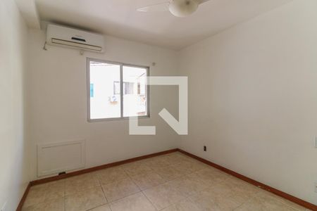 Suíte Master de apartamento para alugar com 2 quartos, 81m² em Recreio dos Bandeirantes, Rio de Janeiro