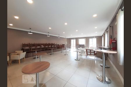 Apartamento para alugar com 50m², 2 quartos e sem vagaÁrea comum - Salão de festas