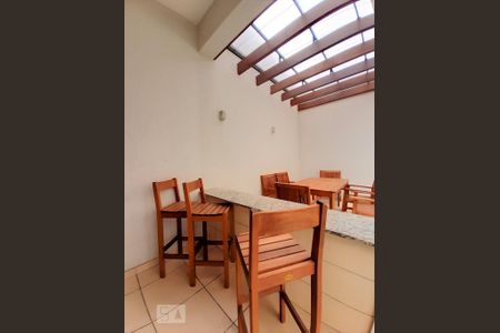 Apartamento para alugar com 50m², 2 quartos e sem vagaÁrea comum - Churrasqueira
