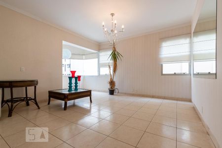 Sala de apartamento para alugar com 3 quartos, 118m² em Centro, Campinas