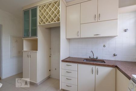 Apartamento para alugar com 118m², 3 quartos e 1 vaga Apartamento para alugar com 118m², 3 quartos e 1 vagaCozinha