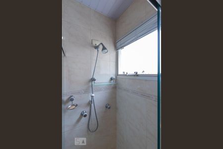 Apartamento para alugar com 118m², 3 quartos e 1 vaga Apartamento para alugar com 118m², 3 quartos e 1 vagaBanheiro da suíte