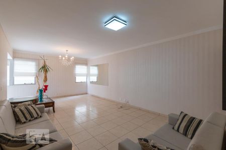 Sala de apartamento para alugar com 3 quartos, 118m² em Centro, Campinas