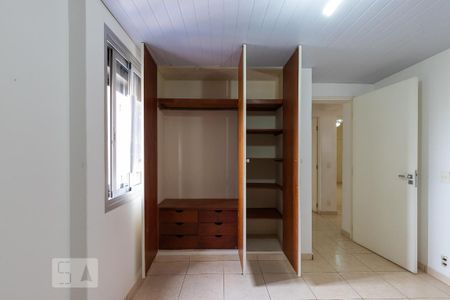 Apartamento para alugar com 118m², 3 quartos e 1 vaga Apartamento para alugar com 118m², 3 quartos e 1 vagaQuarto 1