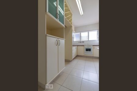 Apartamento para alugar com 118m², 3 quartos e 1 vaga Apartamento para alugar com 118m², 3 quartos e 1 vagaCozinha