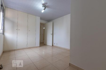 Apartamento para alugar com 118m², 3 quartos e 1 vaga Apartamento para alugar com 118m², 3 quartos e 1 vagaQuarto 1