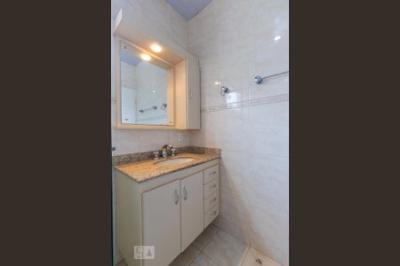 Apartamento para alugar com 118m², 3 quartos e 1 vaga Apartamento para alugar com 118m², 3 quartos e 1 vagaBanheiro da suíte