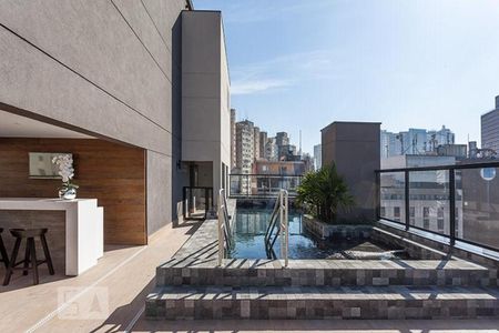 Apartamento para alugar com 41m², 1 quarto e 1 vagaÁrea comum - Piscina