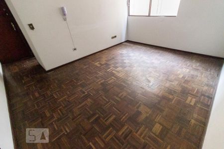 Sala de apartamento para alugar com 2 quartos, 57m² em Rebouças, Curitiba
