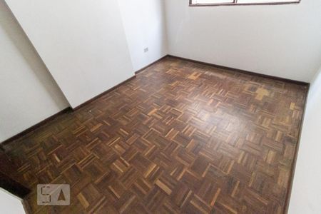 Quarto 2 de apartamento para alugar com 2 quartos, 57m² em Rebouças, Curitiba