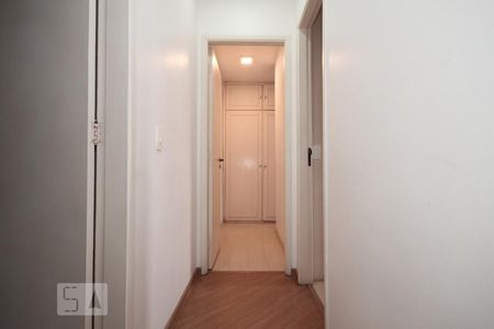 Corredor de apartamento à venda com 2 quartos, 57m² em Cambuci, São Paulo