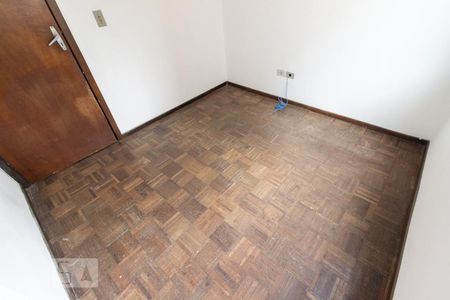 Quarto 1 de apartamento para alugar com 2 quartos, 50m² em Rebouças, Curitiba