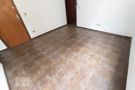 Sala de apartamento para alugar com 2 quartos, 50m² em Rebouças, Curitiba