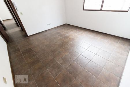 Sala de apartamento para alugar com 2 quartos, 50m² em Rebouças, Curitiba