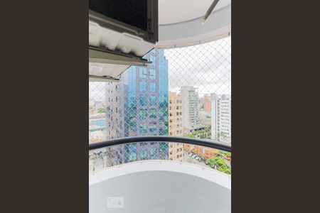 Suíte de apartamento para alugar com 3 quartos, 100m² em Vila Cordeiro, São Paulo