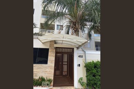 Apartamento à venda com 55m², 2 quartos e 1 vaga Apartamento à venda com 55m², 2 quartos e 1 vagafachada