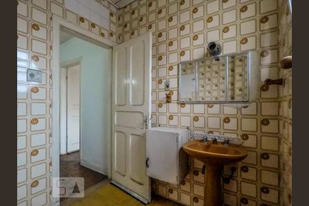 Casa à venda com 100m², 3 quartos e sem vagaBanheiro