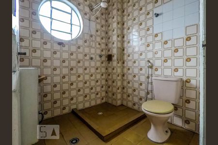 Casa à venda com 100m², 3 quartos e sem vagaBanheiro