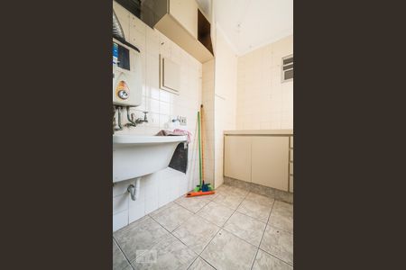 Apartamento para alugar com 80m², 3 quartos e 1 vagaÁrea de Serviço