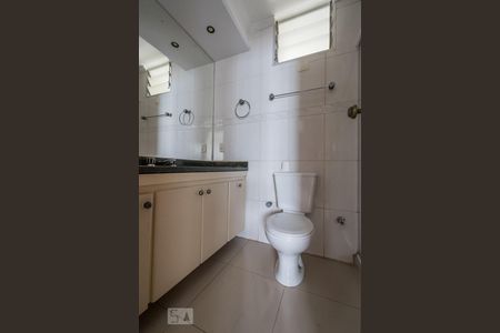 Banheiro 1 de apartamento para alugar com 3 quartos, 80m² em Vila Campestre, São Paulo