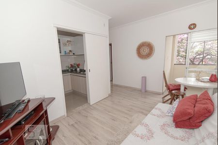foto de Apartamento com 2 quartos, 70m² Estoril 