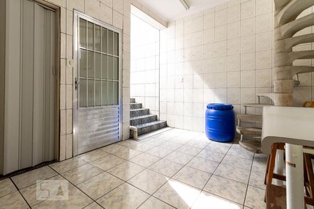 Casa à venda com 110m², 2 quartos e 2 vagas Casa à venda com 110m², 2 quartos e 2 vagasÁrea de Serviço