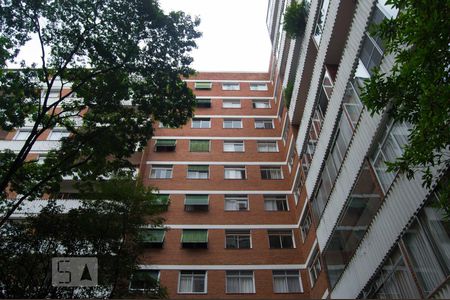 Apartamento à venda com 130m², 2 quartos e 1 vagaFachada