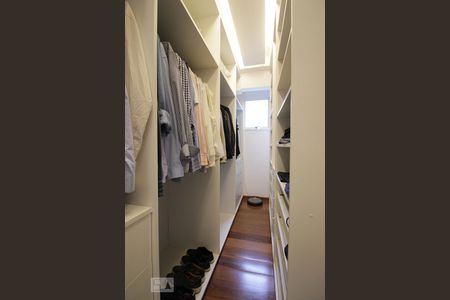 Apartamento à venda com 115m², 3 quartos e 3 vagasCloset