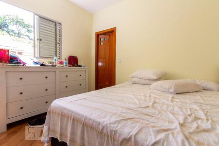 Casa à venda com 528m², 3 quartos e 8 vagasQuarto 3 - Suite