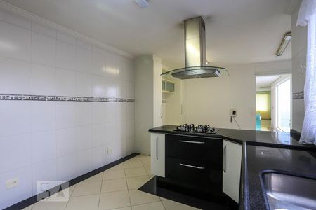 Casa à venda com 320m², 3 quartos e 2 vagasCozinha