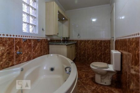 Casa à venda com 320m², 3 quartos e 2 vagasBanheiro da Suite 3