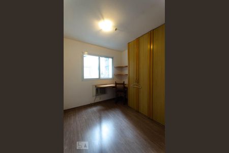 Apartamento à venda com 70m², 2 quartos e 1 vagaQuarto 2