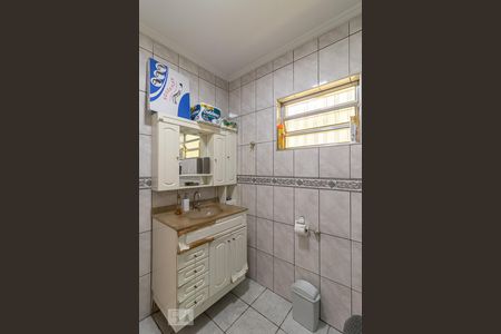 Casa para alugar com 180m², 3 quartos e 4 vagasBanheiro 2